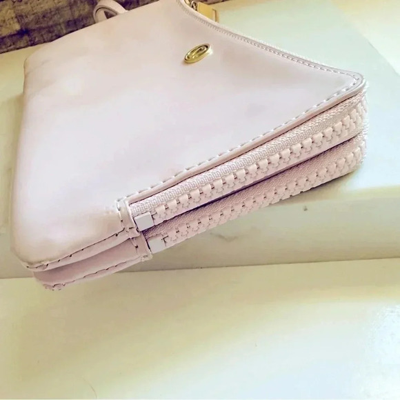 Lululemon Double Up Pouch Wristlet/Clutch - Picture 5 of 11